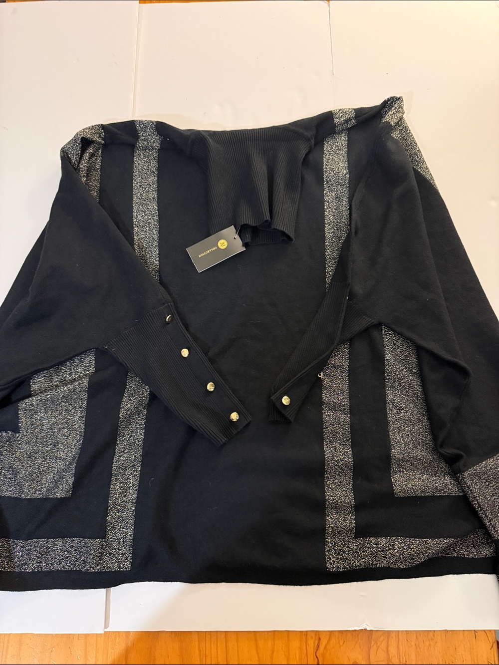 JM Collection Black and Gray V-Neck Cardigan with Button Cuffs